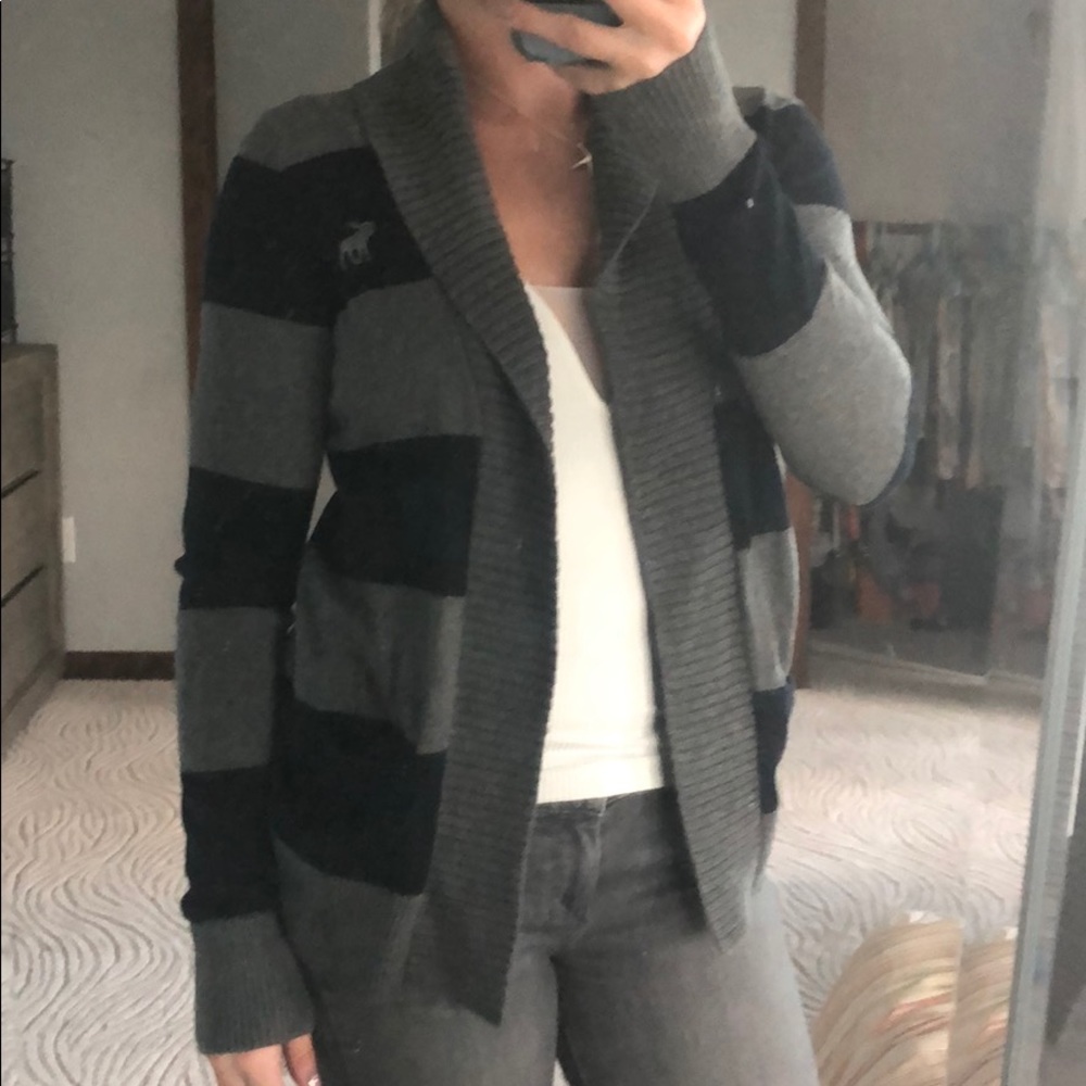 Cardigan🐳